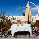 Palm Mar With Pool And Garden Hébergement de vacances