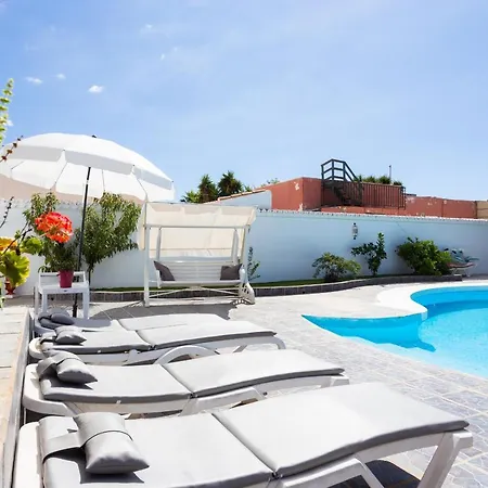 別荘 Palm Mar With Pool And Garden